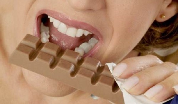 4 modi salutari mangiare cioccolata
