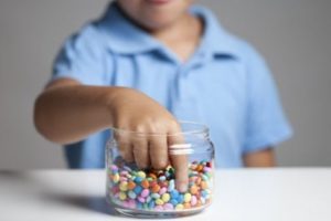 Obesità infantile, in Europa un bambino su tre è in sovrappeso